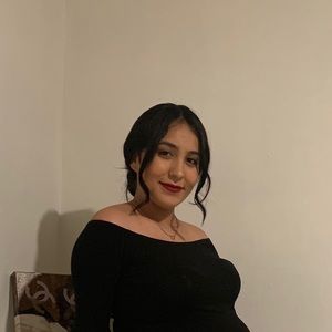 Meet your Posher, Carla